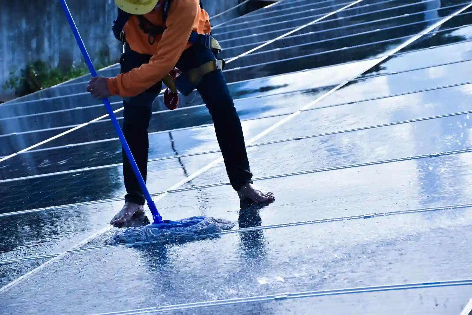 Mopping solar panels